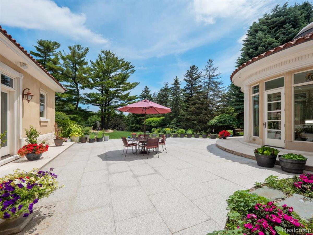 Patio with a table and chairs.