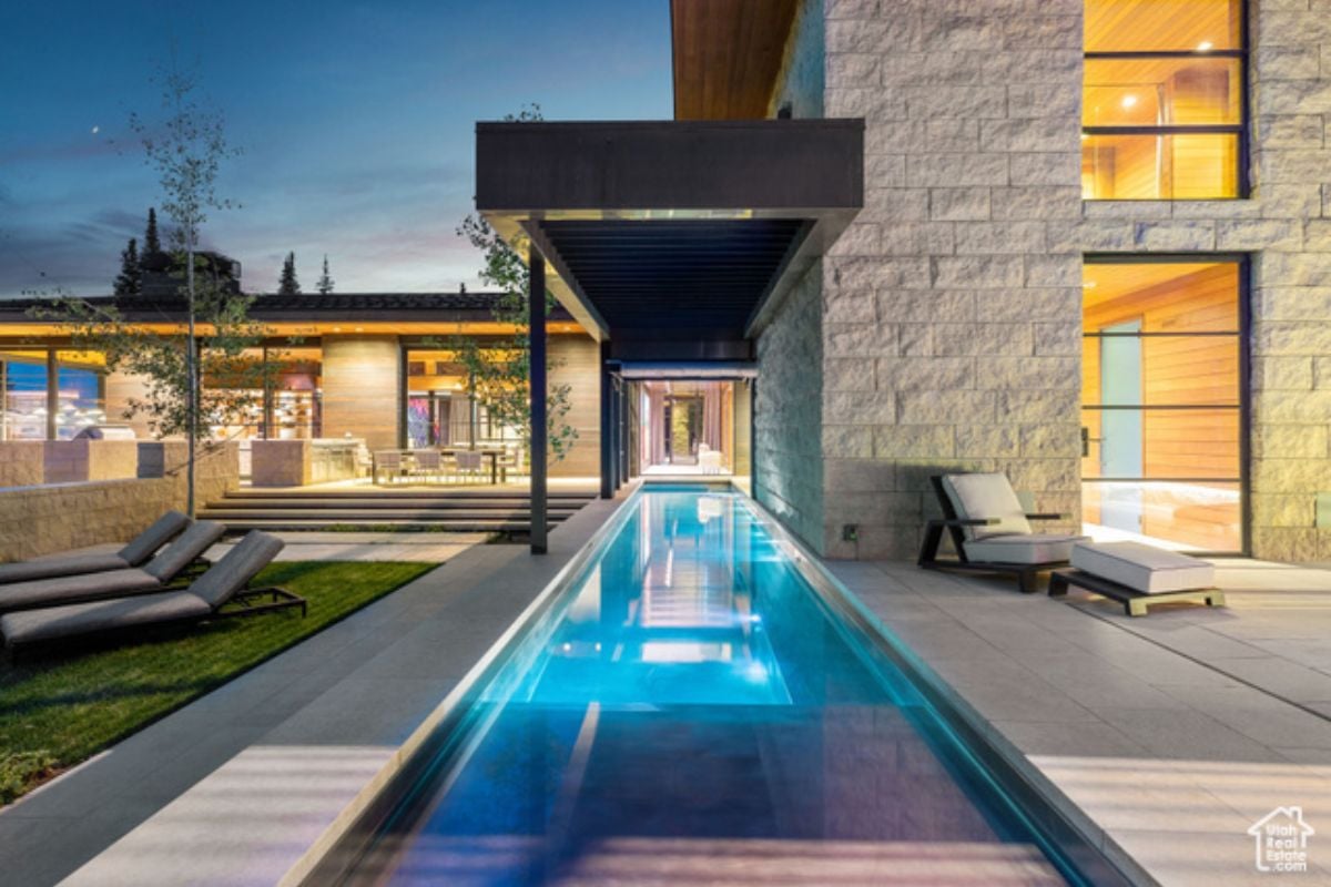 A narrow swimming pool