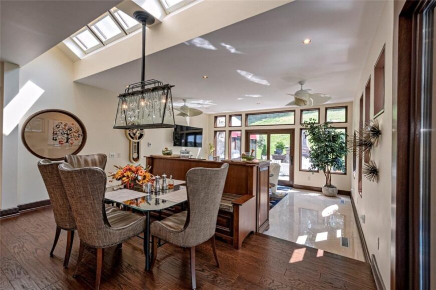 16,238 Sq. Ft. Mansion in Peters Twp, PA ($5,100,000) – Home Stratosphere