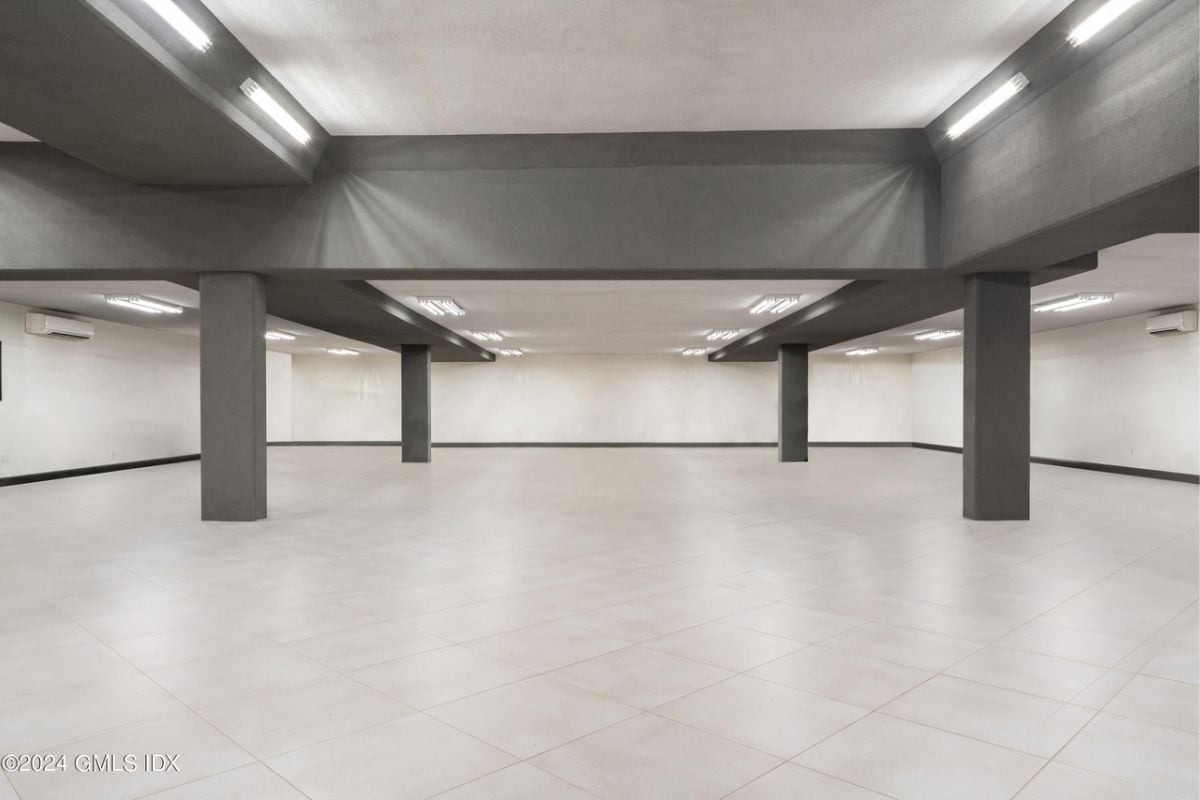 A covered garage