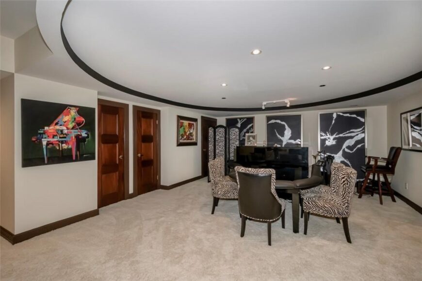16,238 Sq. Ft. Mansion in Peters Twp, PA ($5,100,000) – Home Stratosphere