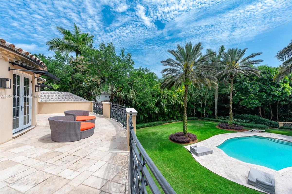 Balcony overlooking the pool.
