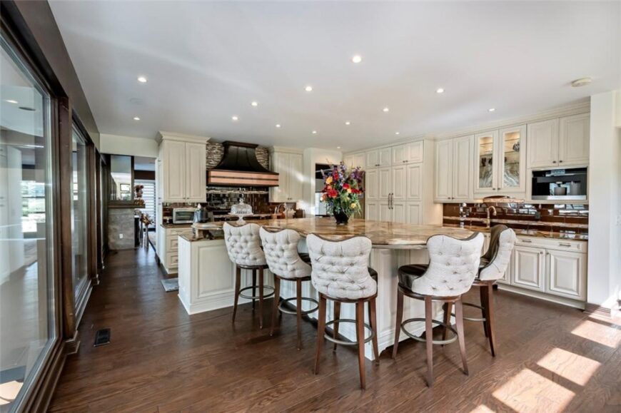 16,238 Sq. Ft. Mansion in Peters Twp, PA ($5,100,000) – Home Stratosphere