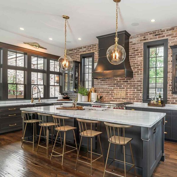 Mixed Metal Finishes Complete the Look of 30 Industrial-Farmhouse ...