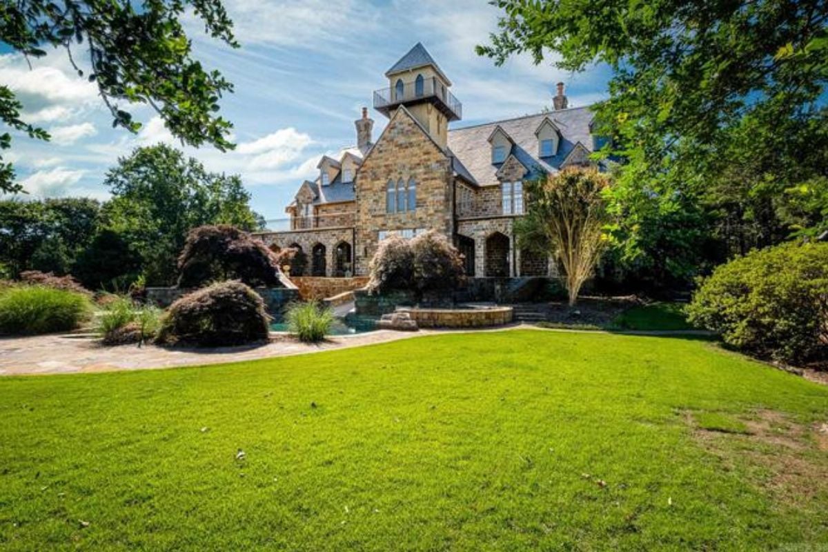 A rear exterior of the property.