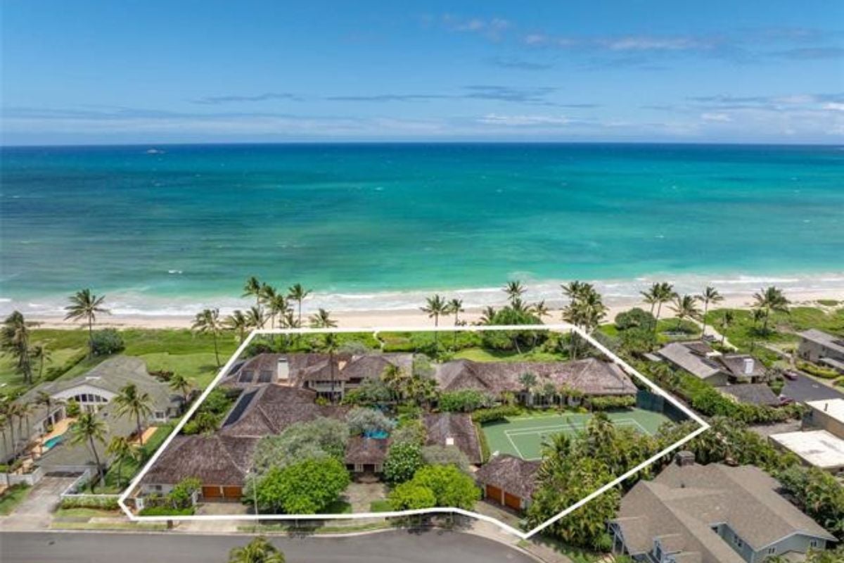 The aerial view of the property.