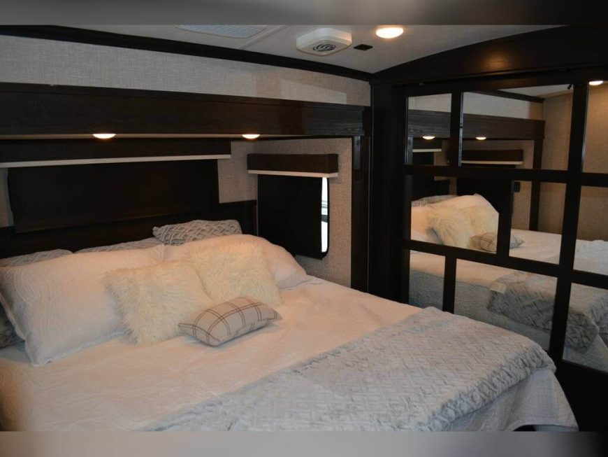 2023 Jayco North Point 373BHOK Fifth Wheel RV (Floor Plan) – Home ...
