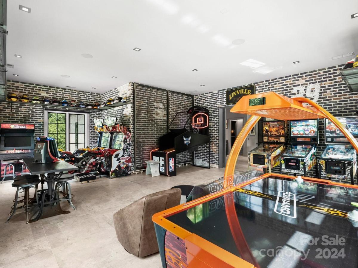 Video game room