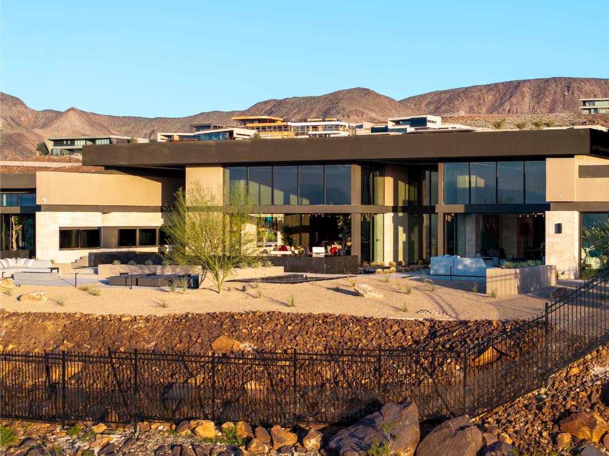 Distant view of the mansion.