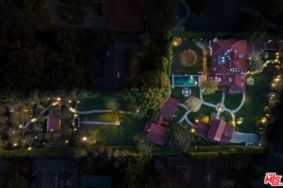 The aerial view of the property.