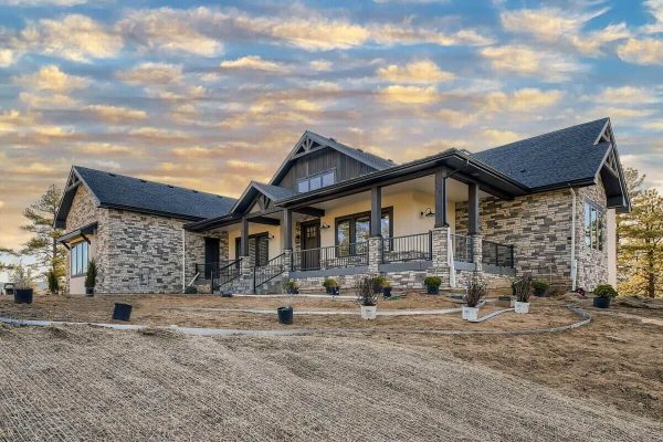 Discover these 26 Best House Plans with an Enchanting Wraparound Porch ...
