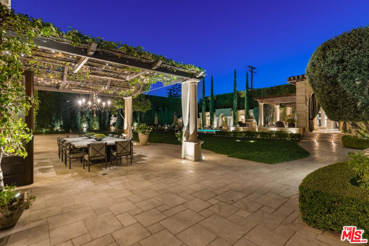 Patio with a table and chairs.
