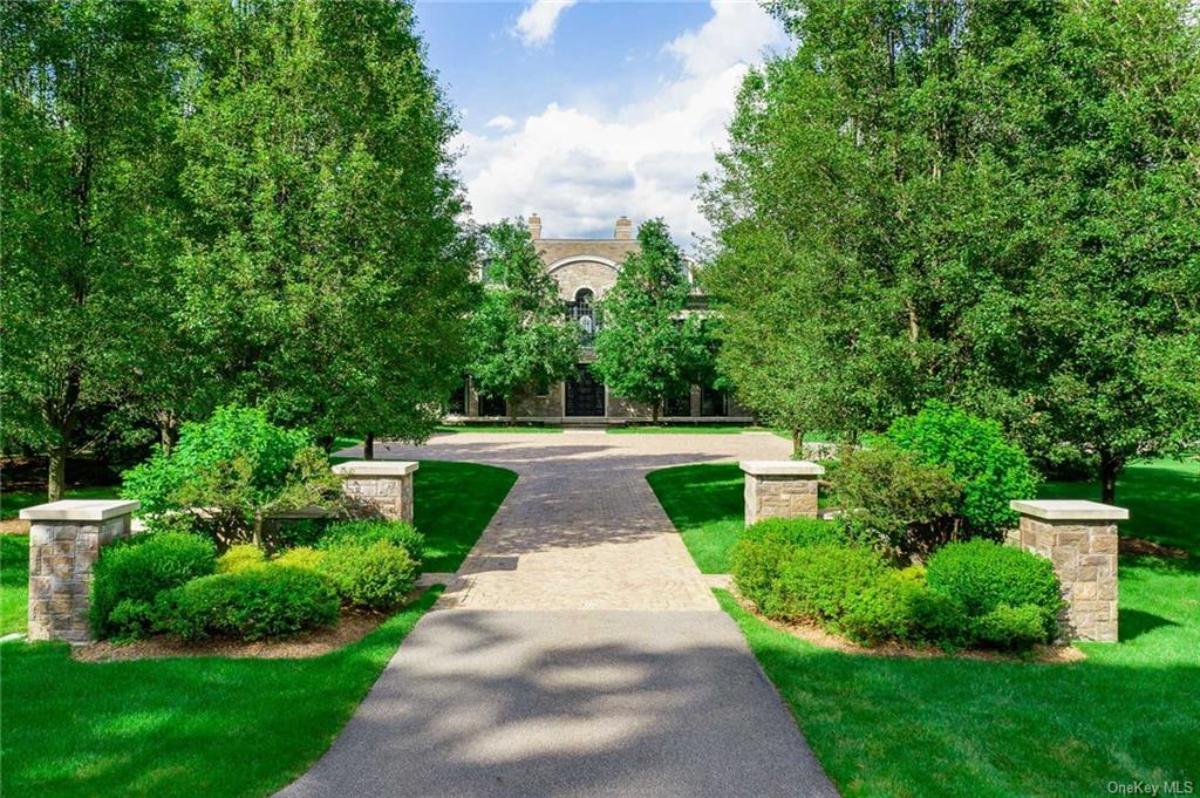 Walkway leading to the mansion.