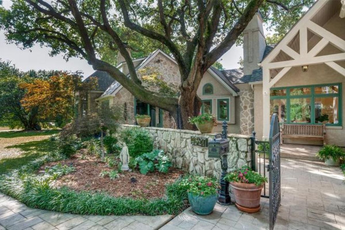 The front exterior of the property.