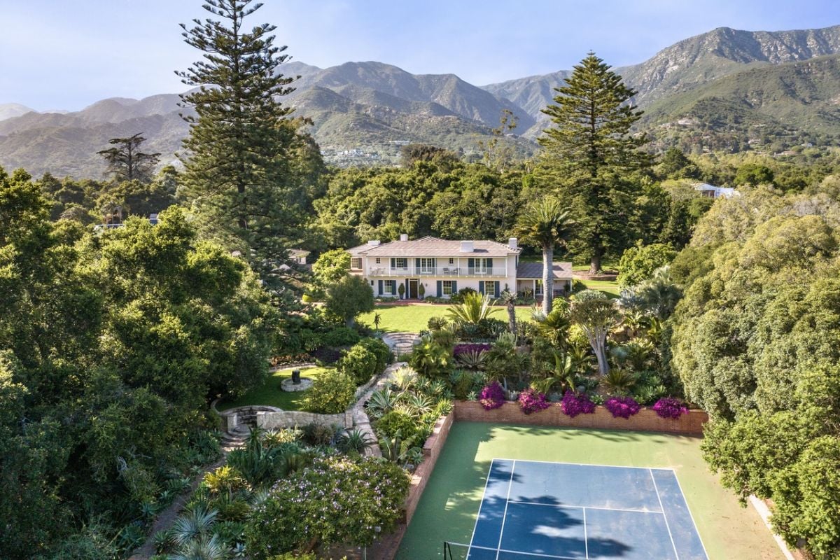 The aerial view of the property.