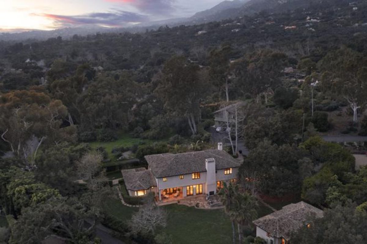 The aerial view of the property.