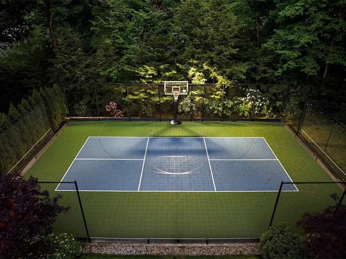 Basketball court and Tennis court