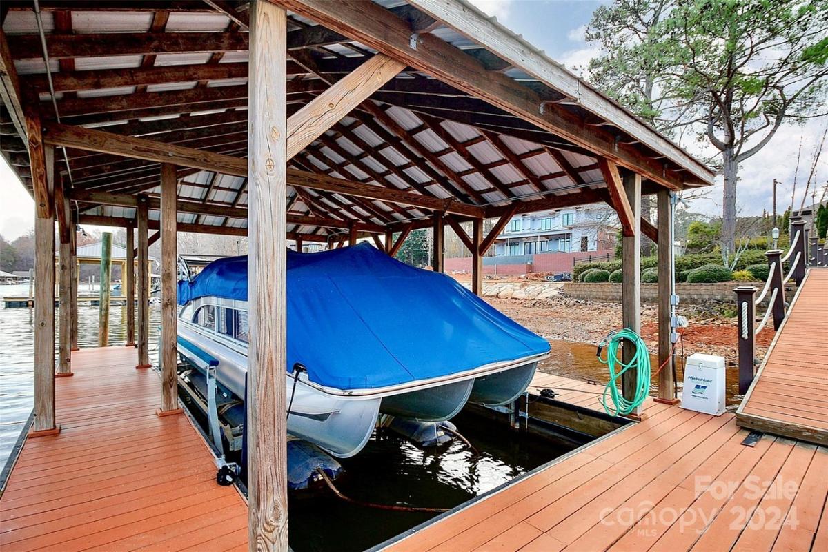 Boat dock