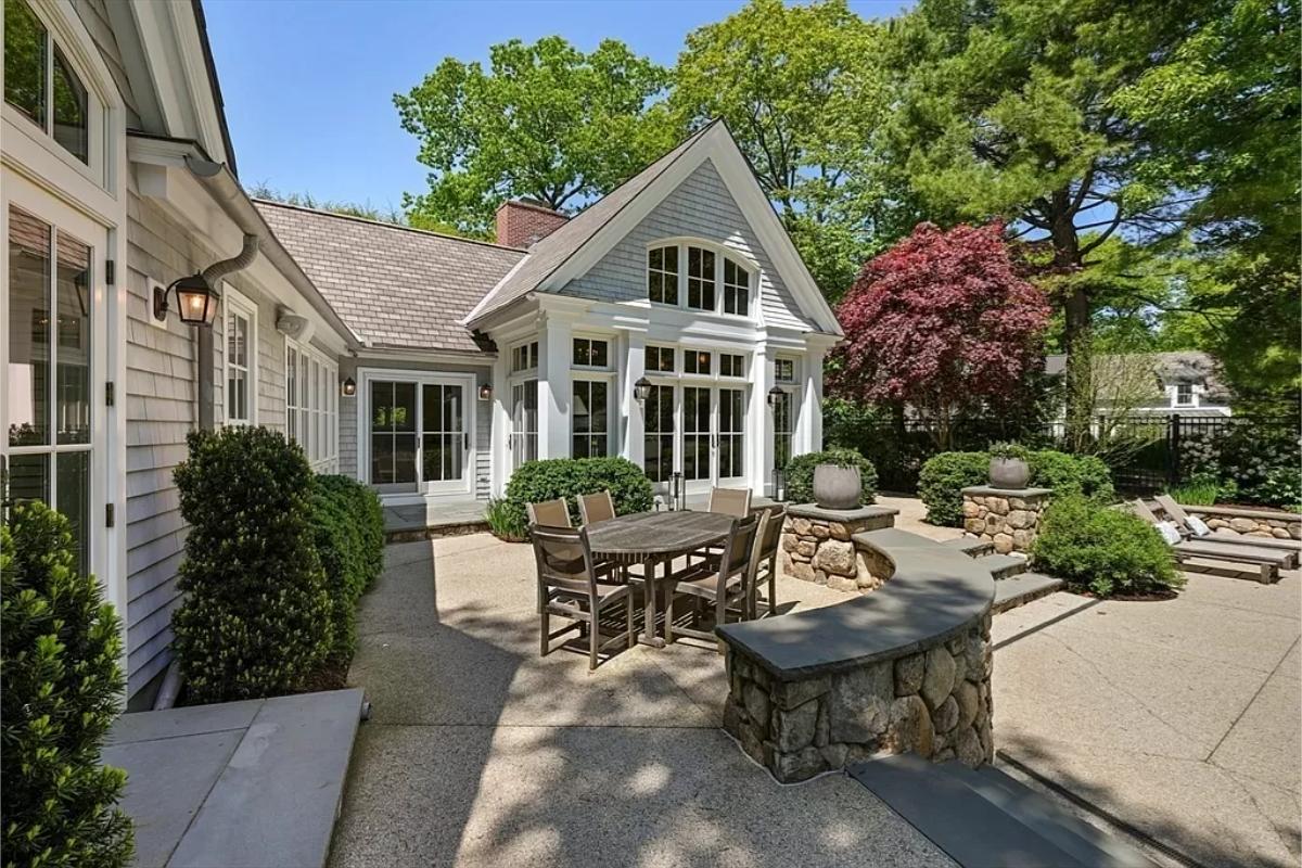 Patio with a table and chairs.
