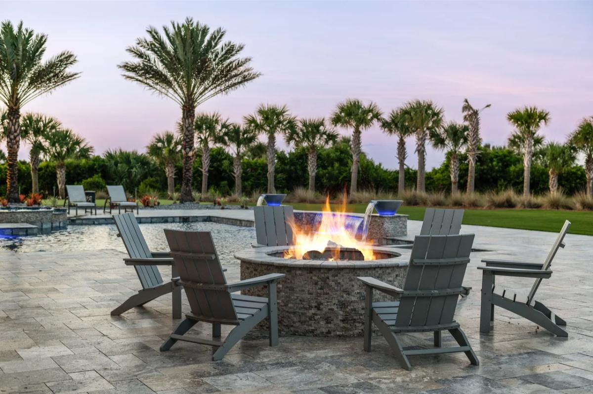 Fire pit.