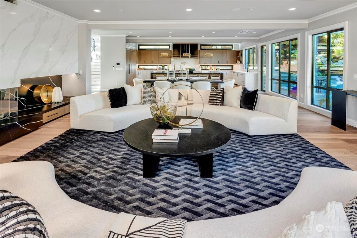Living room with circular couches.