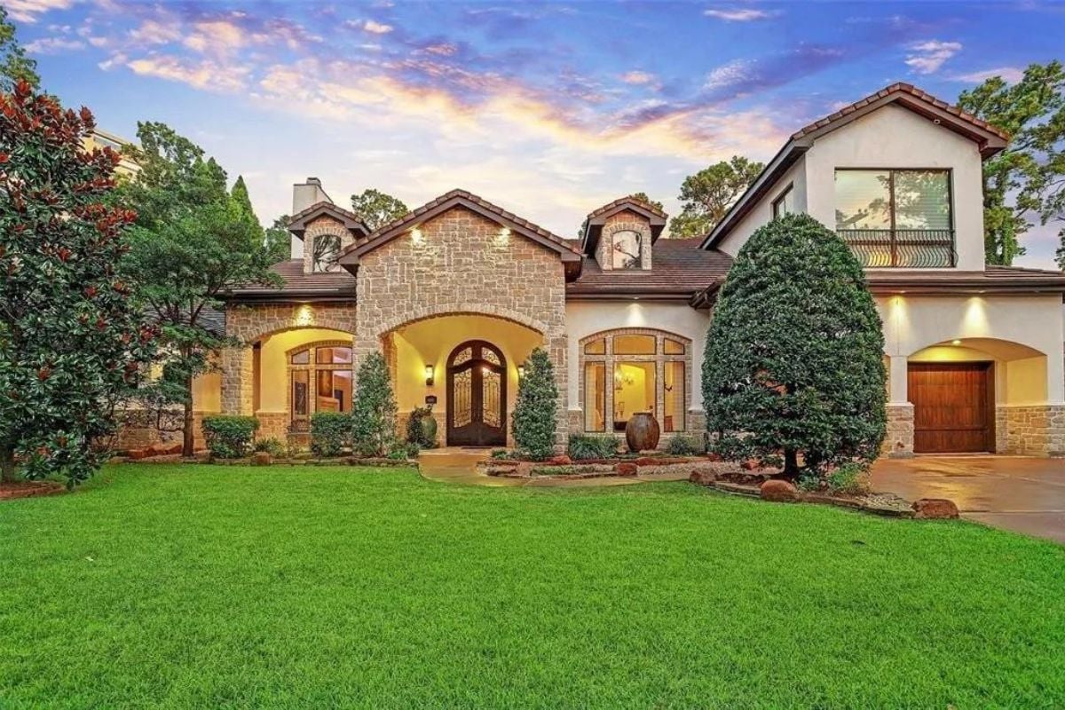 8,367 Sq. Ft. Property in Houston, TX ($4,199,000)