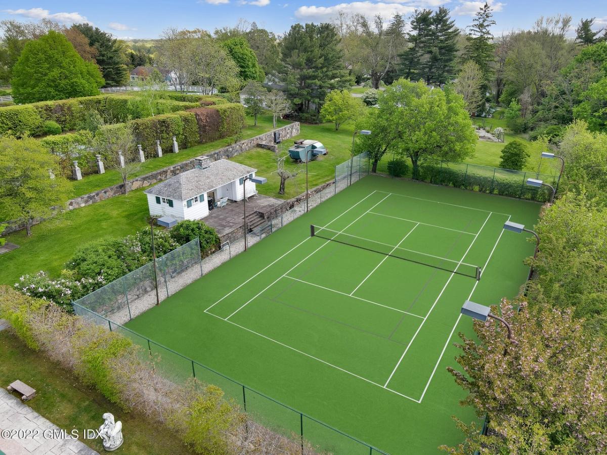Tennis court
