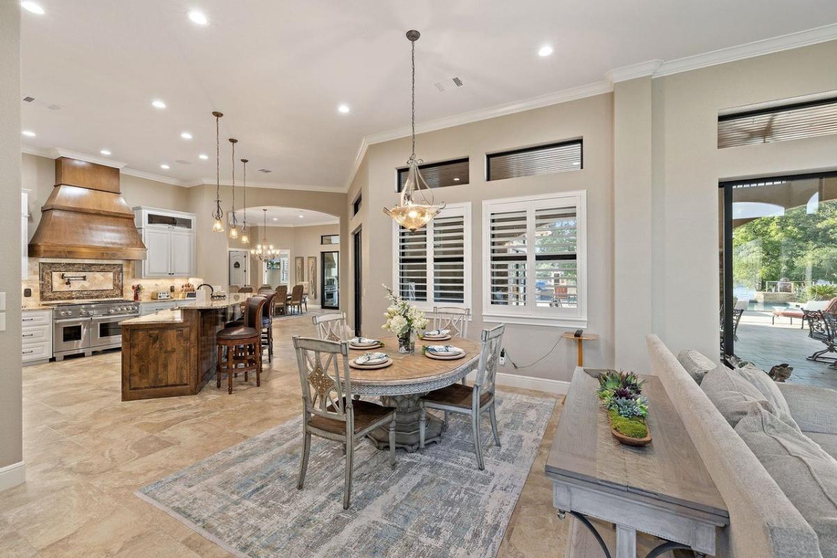 Dining room
