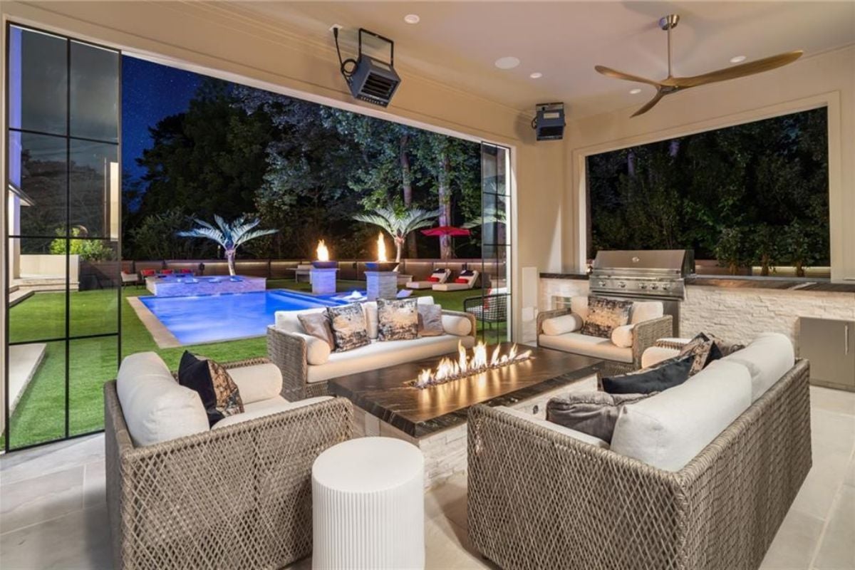 A living room with couches and a coffee table.