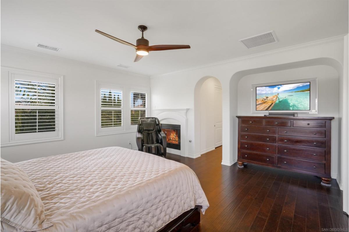 Primary bedroom