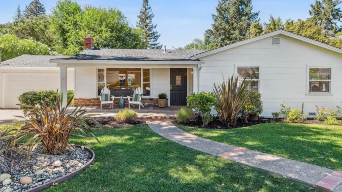 3-Bedroom Traditional Style Single Family Home