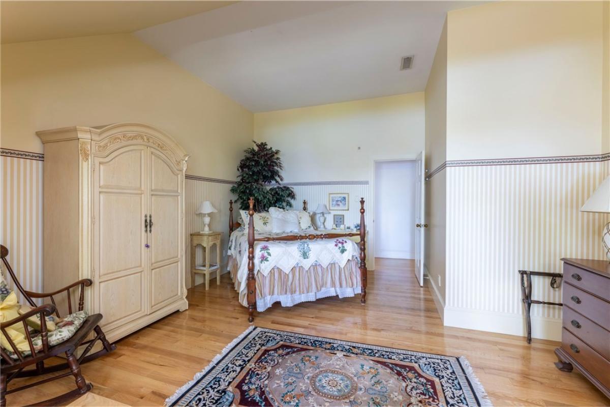 Primary bedroom