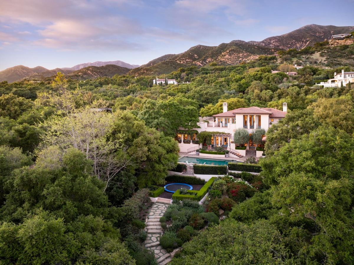 Aerial rear view of the mansion.