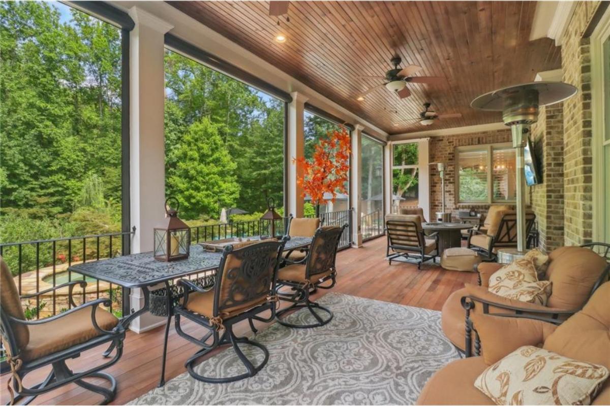 Screened porch