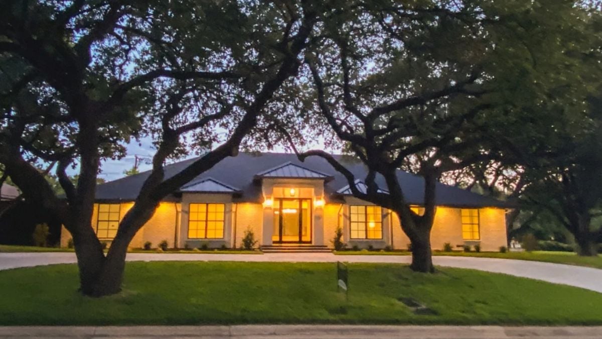 The front view of the property.