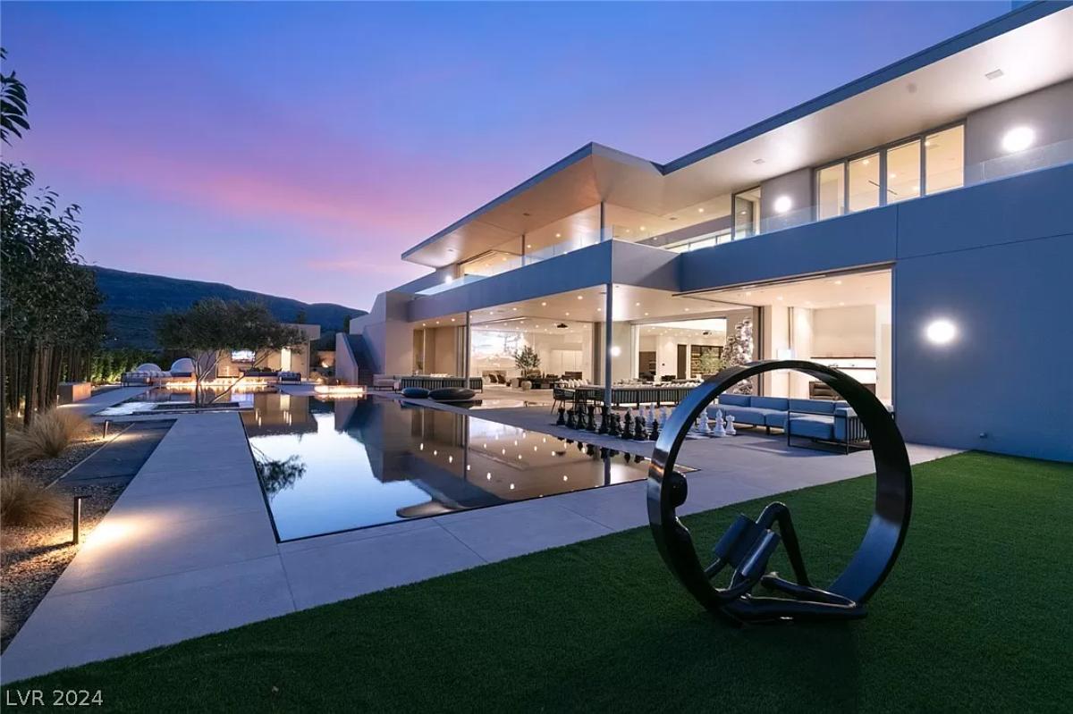 Pool with a fire pit.
