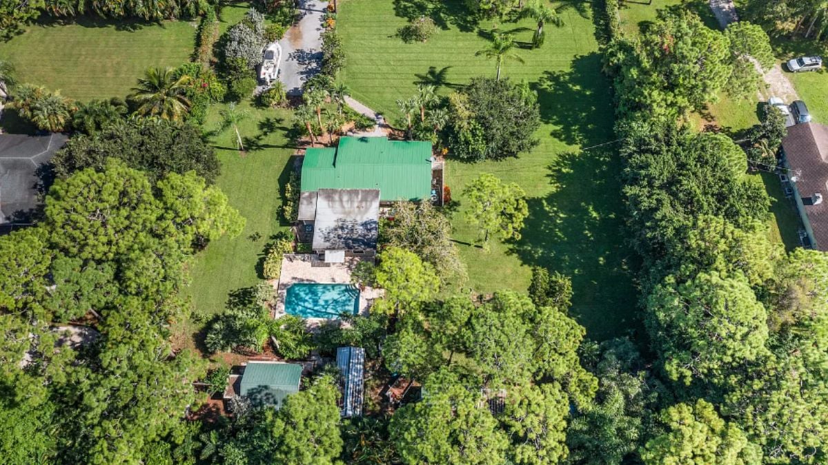 The aerial view of the property.