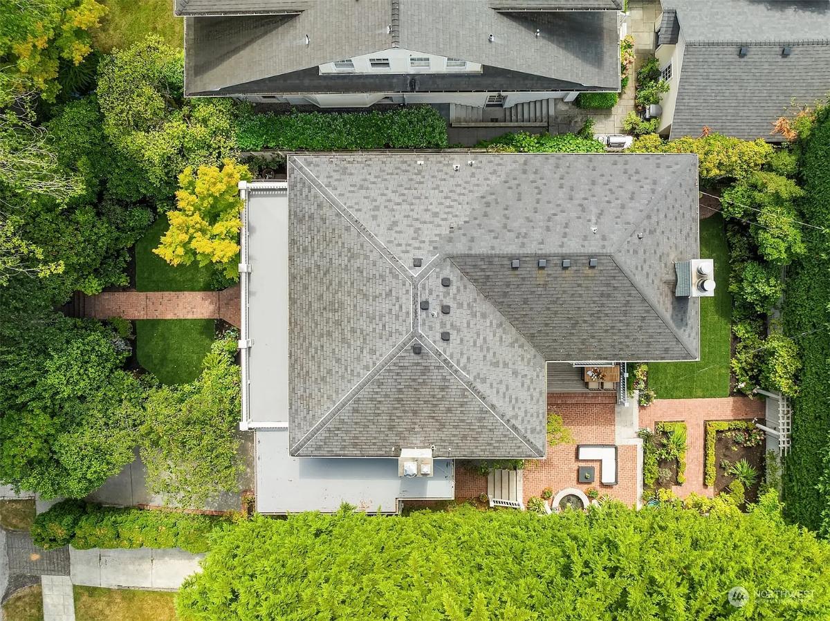 Aerial top view of the house.