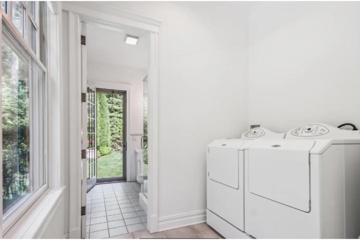 Laundry room