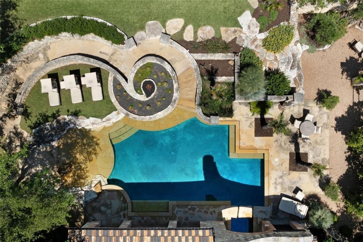 The aerial view of the property.