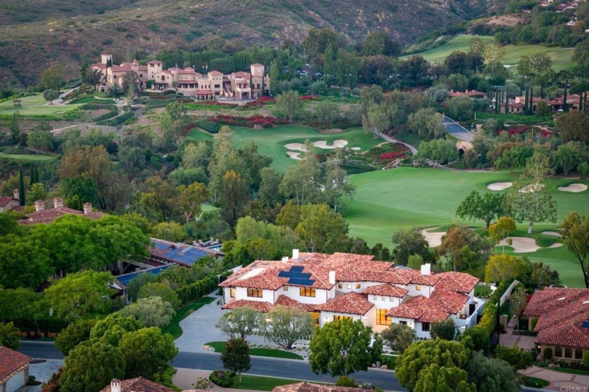 The aerial view of the property.