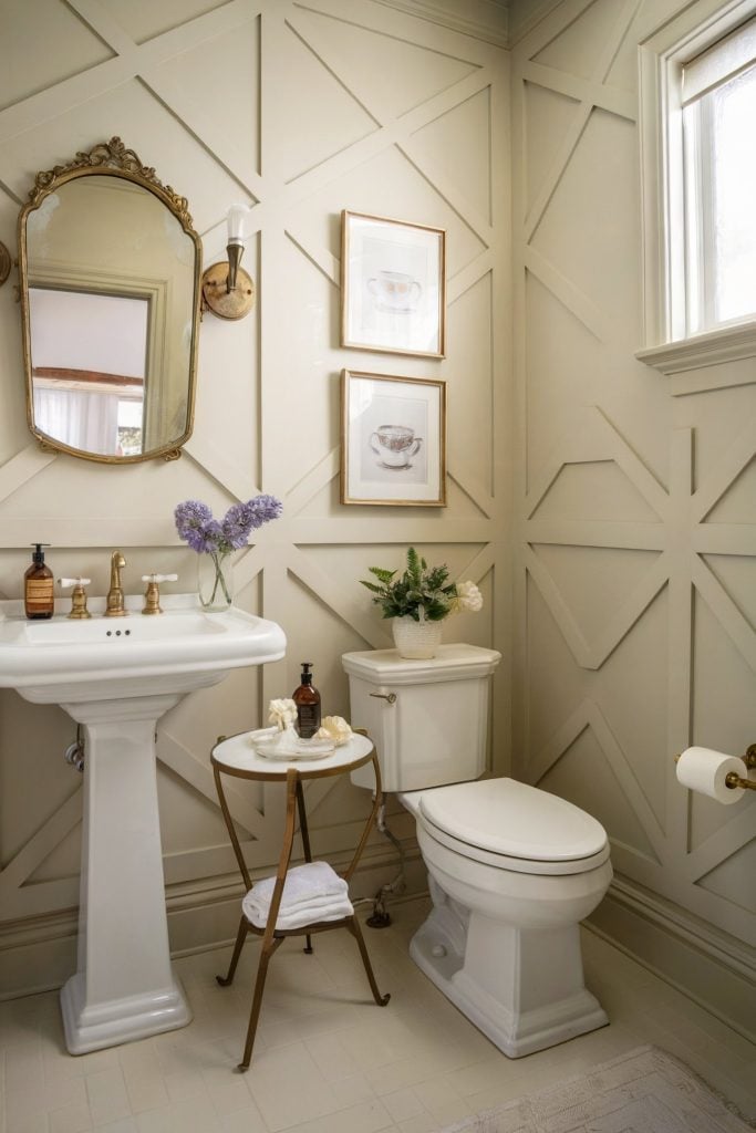 Is Powder Room Decor Really Worth Investing Money Into? You Be the ...