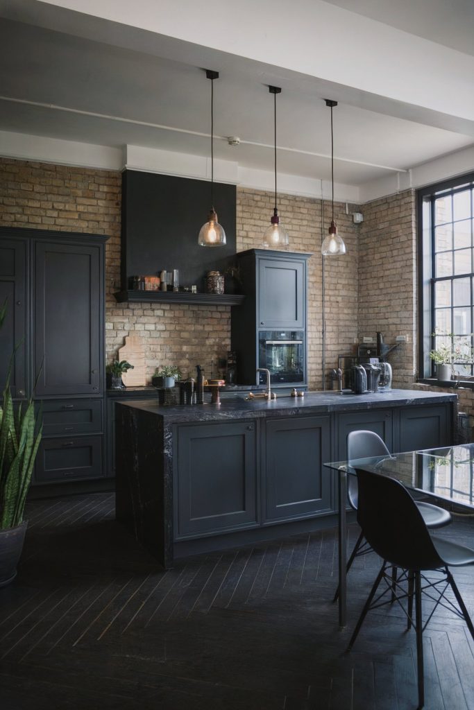 22 Moody Kitchen Ideas for a Sophisticated and Cozy Space – Home ...