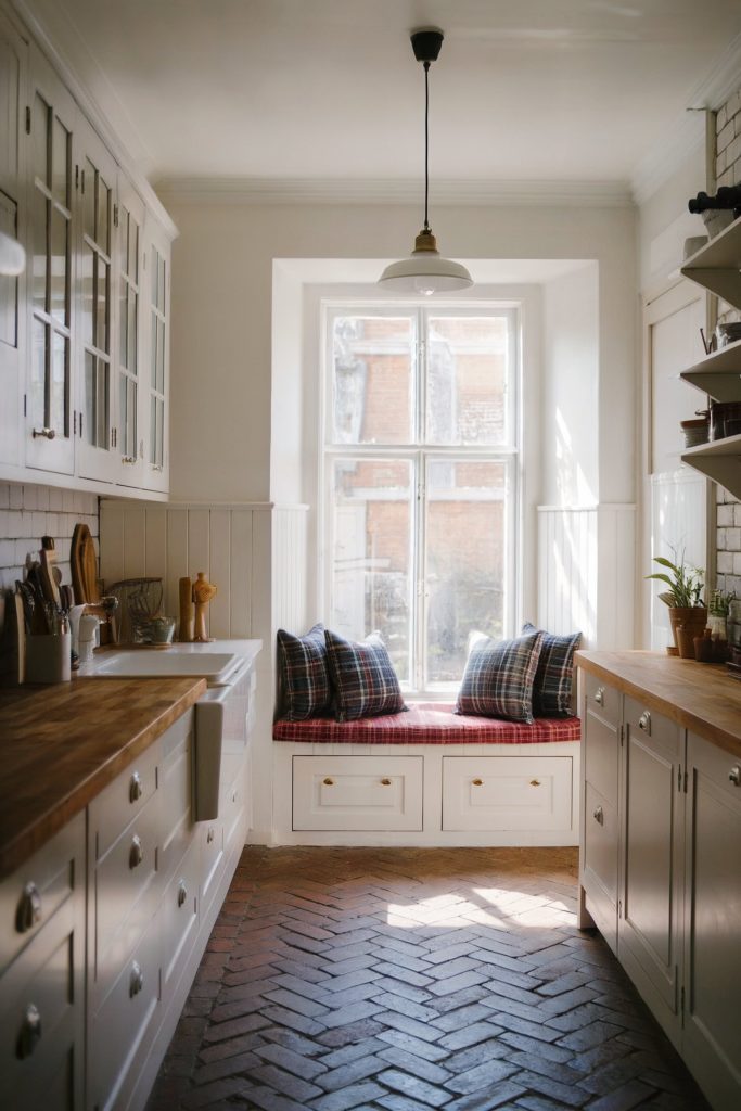 Do Kitchens Look Good with a Brick Floor? Really? You Be the Judge ...