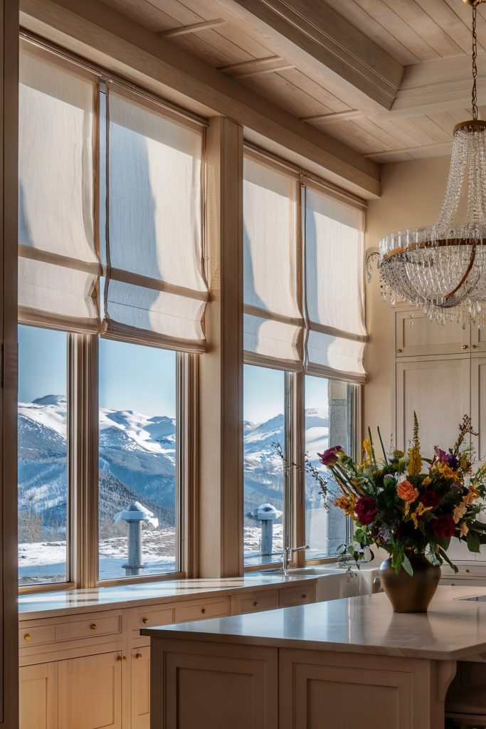 Fresh Look at 21 Different Types Of Kitchen Window Treatments