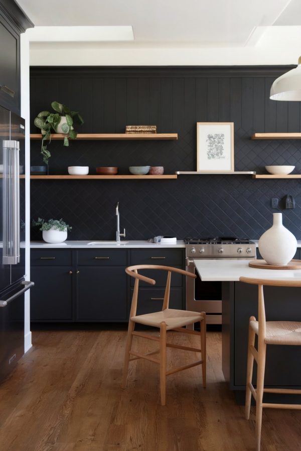 22 Moody Kitchen Ideas for a Sophisticated and Cozy Space – Home ...