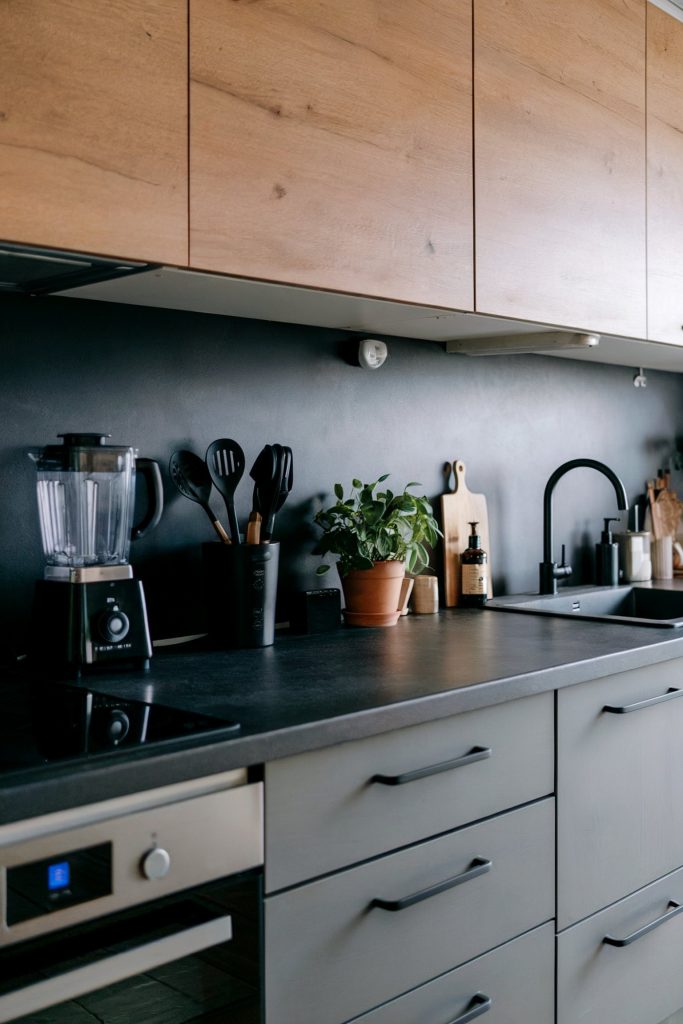 22 Moody Kitchen Ideas for a Sophisticated and Cozy Space – Home ...