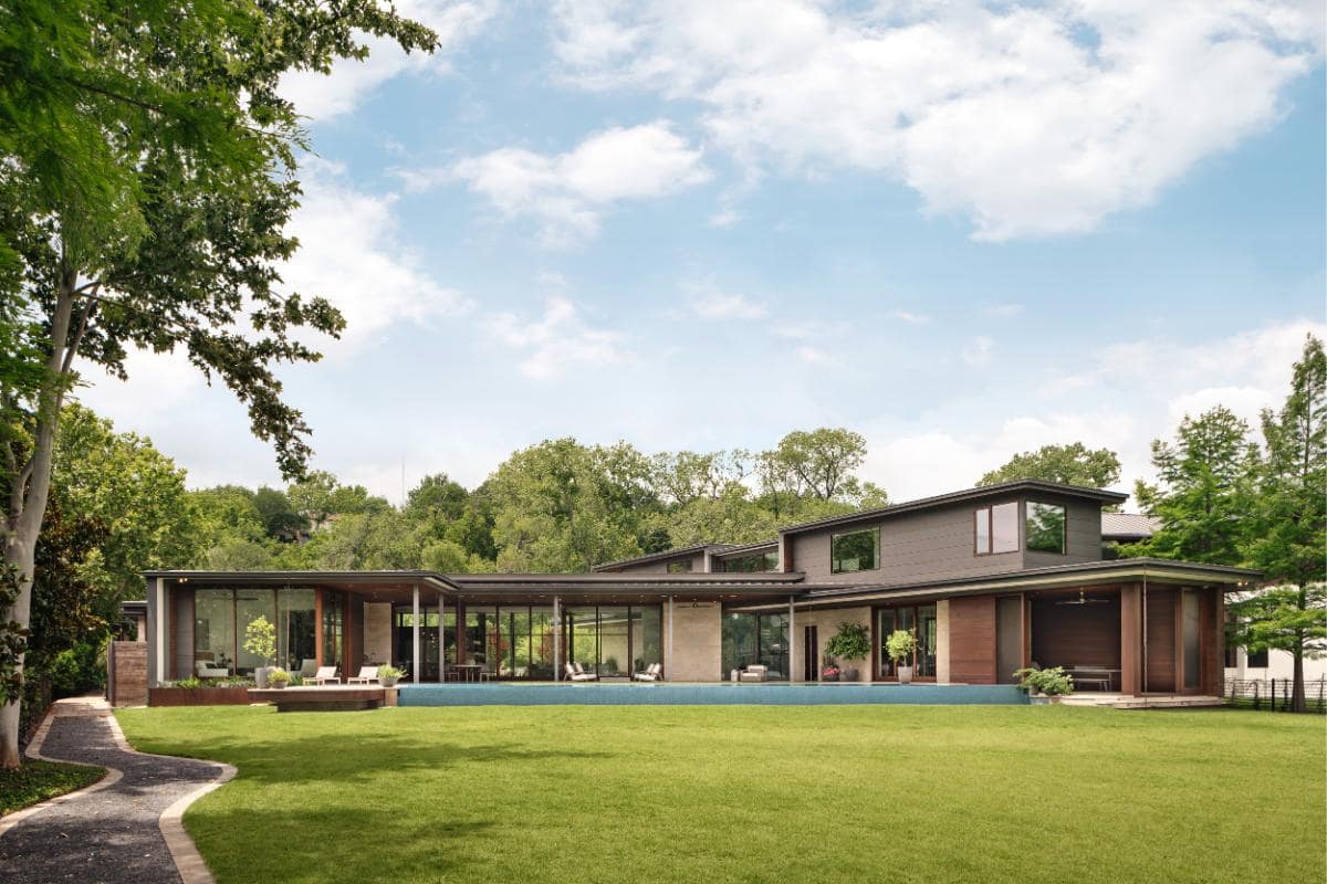 4-Bedroom Lake Austin Home (6,200 Sq. Ft. Floor Plan)