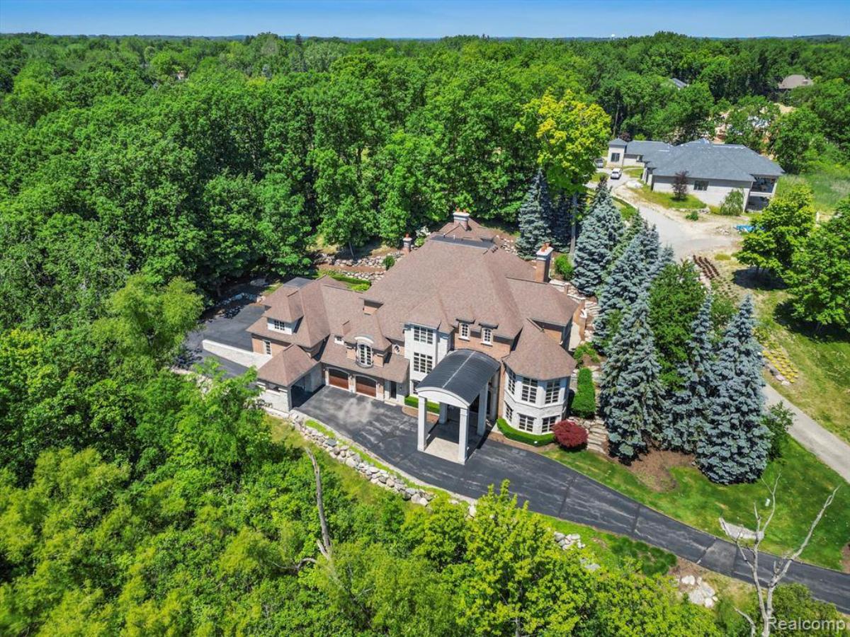 Aerial view of the mansion