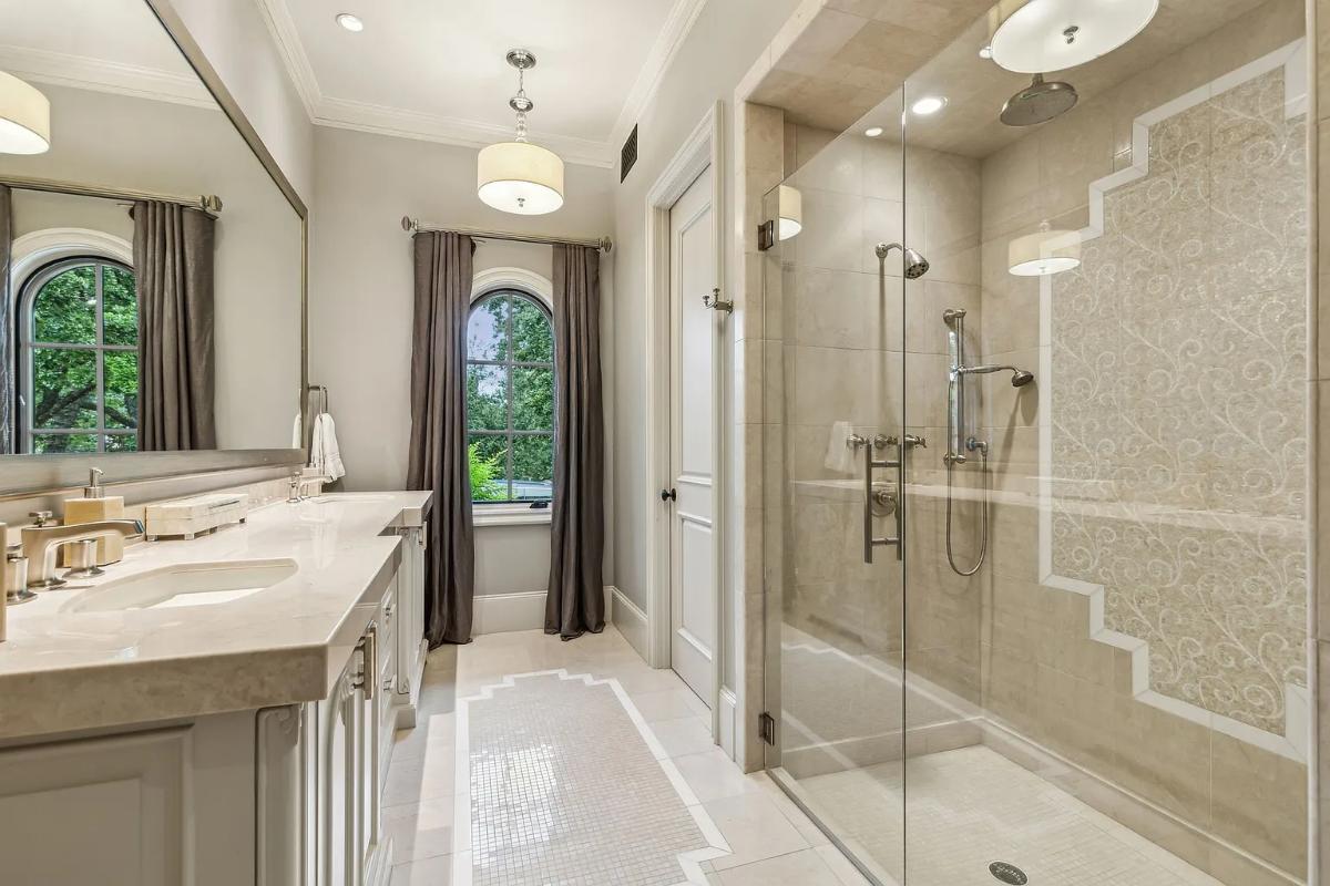 Bathroom with a walk-in shower.